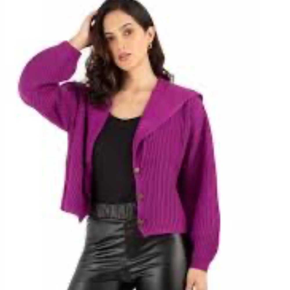 **NWT** Love Tree “The Warm and Cozy” Sweater